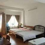 Smiley Apartment 3